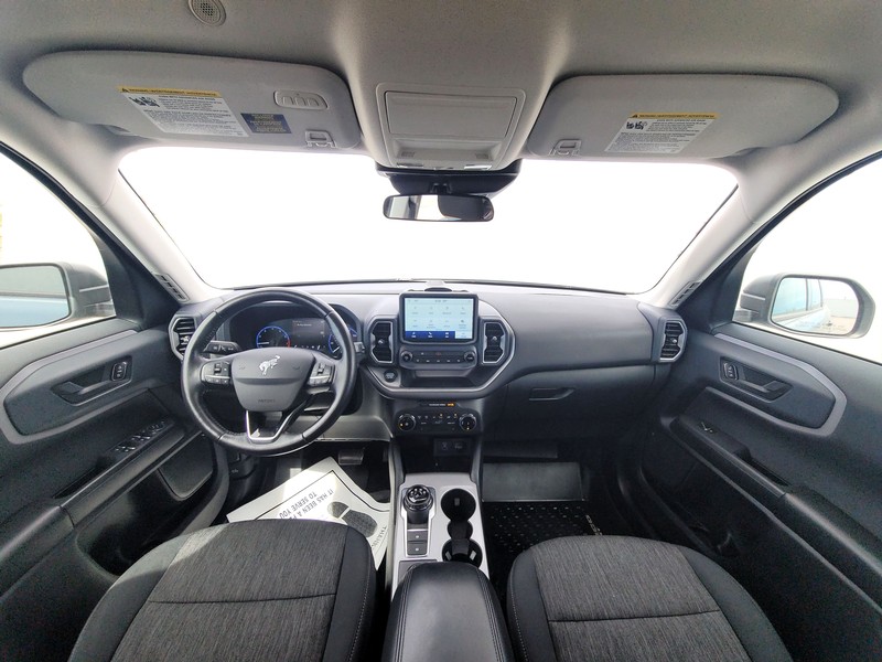 Ford Bronco Sport Vehicle Full-screen Gallery Image 15