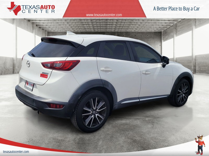 Mazda CX-3 Vehicle Full-screen Gallery Image 07