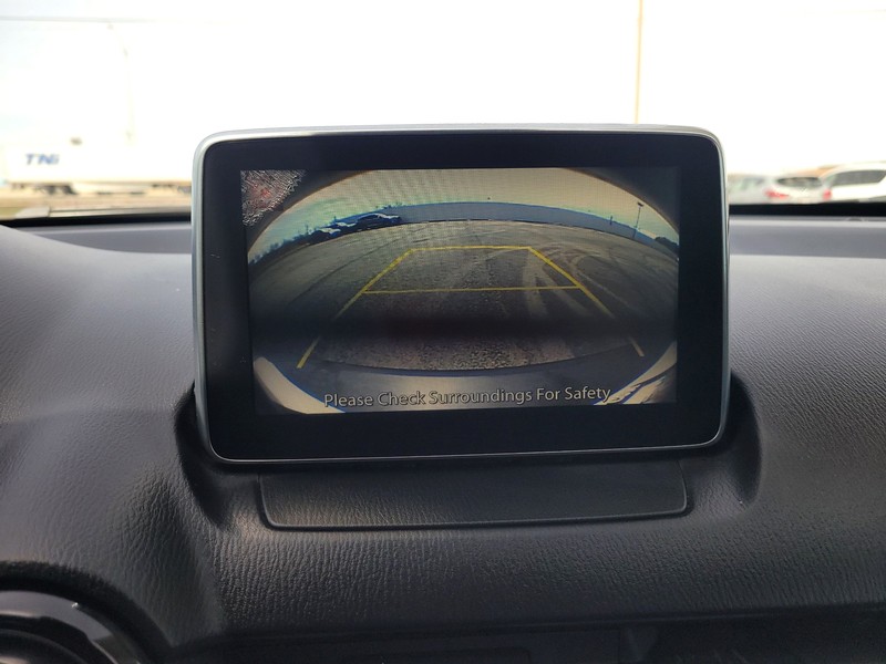 Mazda CX-3 Vehicle Full-screen Gallery Image 18