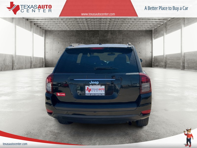 Jeep Compass Vehicle Full-screen Gallery Image 5