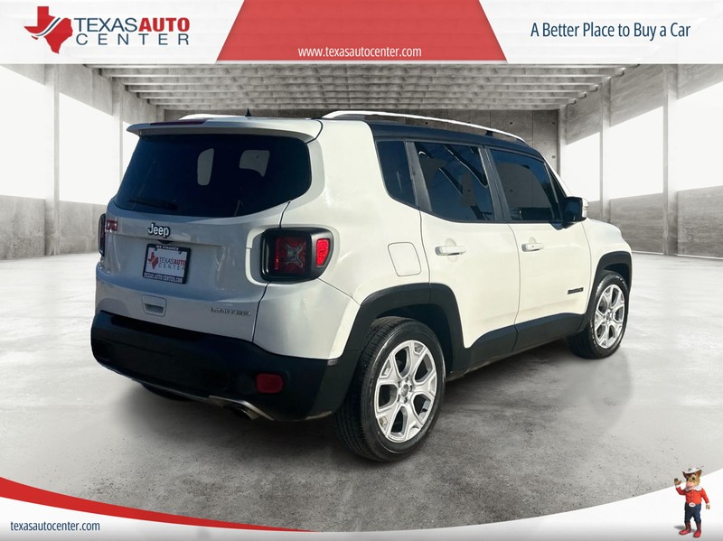 Jeep Renegade Vehicle Full-screen Gallery Image 7