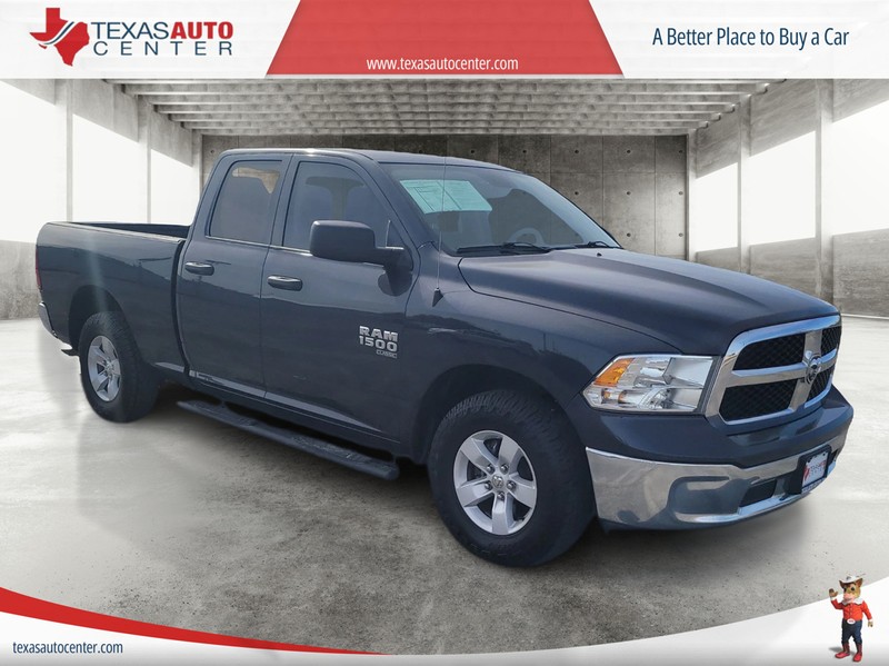 Ram 1500 Classic Vehicle Full-screen Gallery Image 01