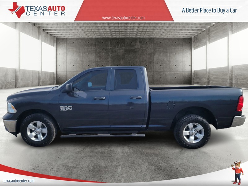 Ram 1500 Classic Vehicle Full-screen Gallery Image 05