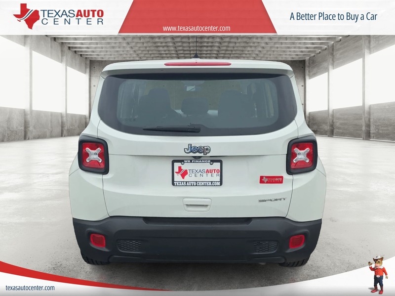 Jeep Renegade Vehicle Full-screen Gallery Image 06