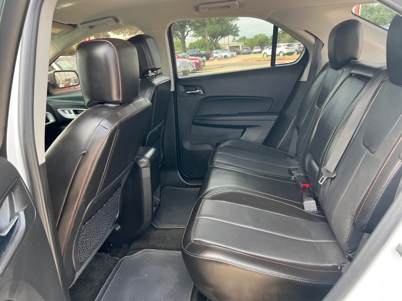 Chevrolet Equinox Vehicle Full-screen Gallery Image 9