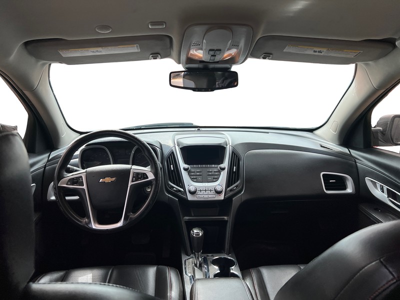 Chevrolet Equinox Vehicle Full-screen Gallery Image 14