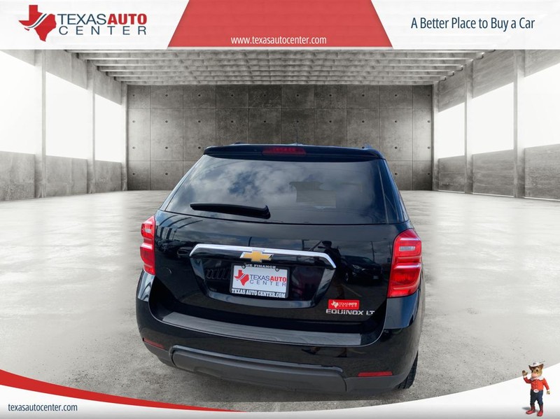 Chevrolet Equinox Vehicle Full-screen Gallery Image 3