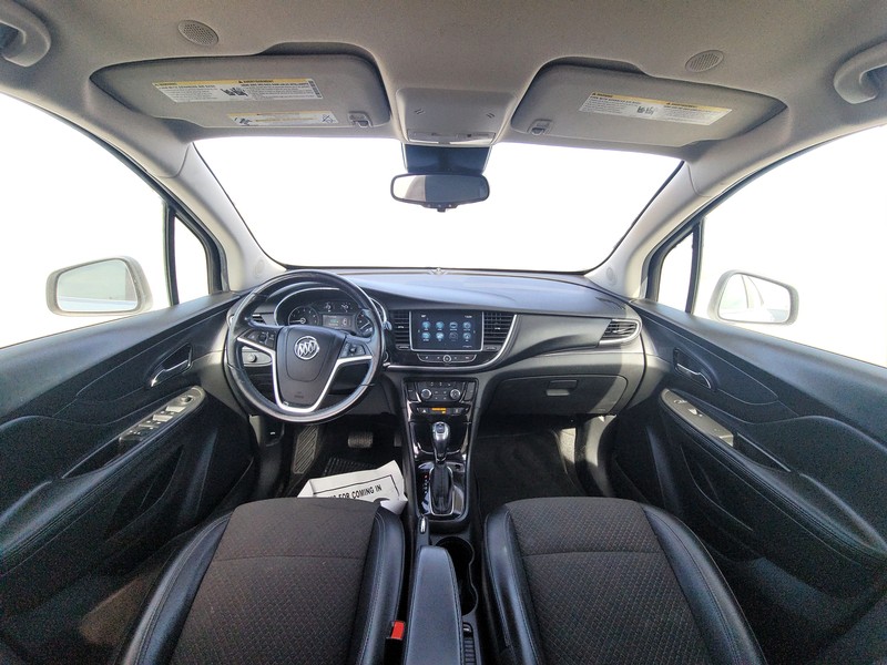 Buick Encore Vehicle Full-screen Gallery Image 15
