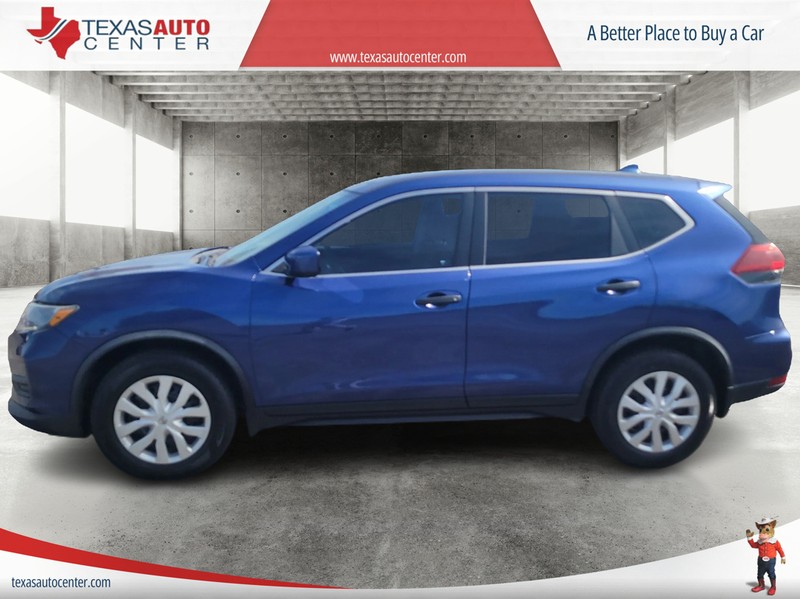 Nissan Rogue Vehicle Full-screen Gallery Image 05