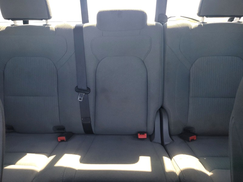 Ram 1500 Vehicle Full-screen Gallery Image 12