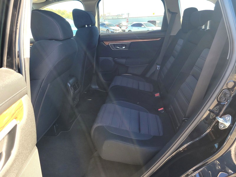 Honda CR-V Vehicle Full-screen Gallery Image 10