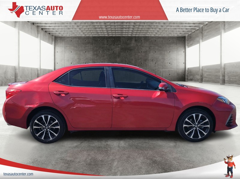 Toyota Corolla Vehicle Full-screen Gallery Image 04