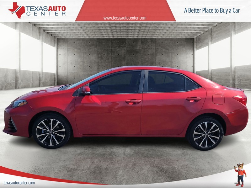 Toyota Corolla Vehicle Full-screen Gallery Image 05