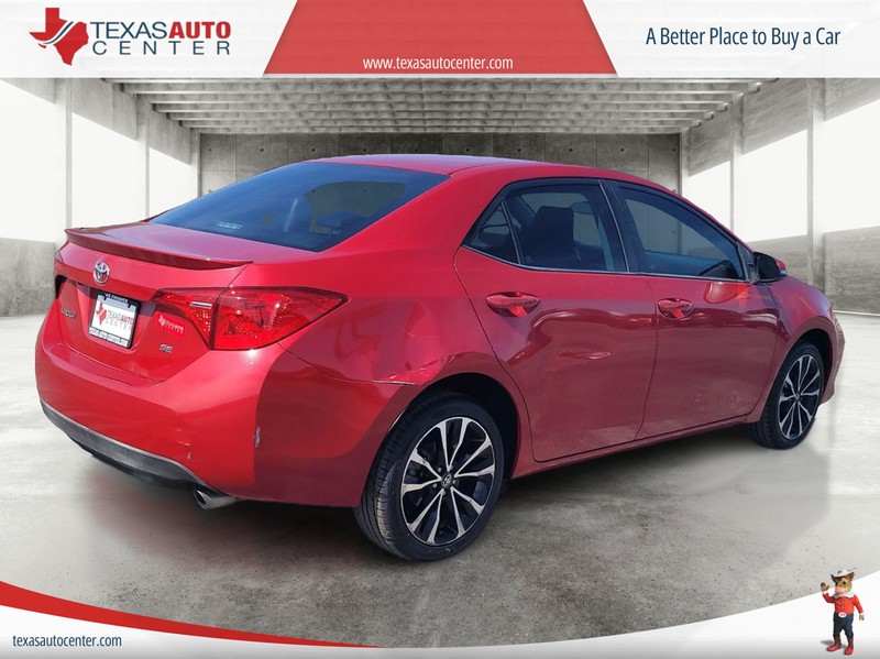 Toyota Corolla Vehicle Full-screen Gallery Image 07