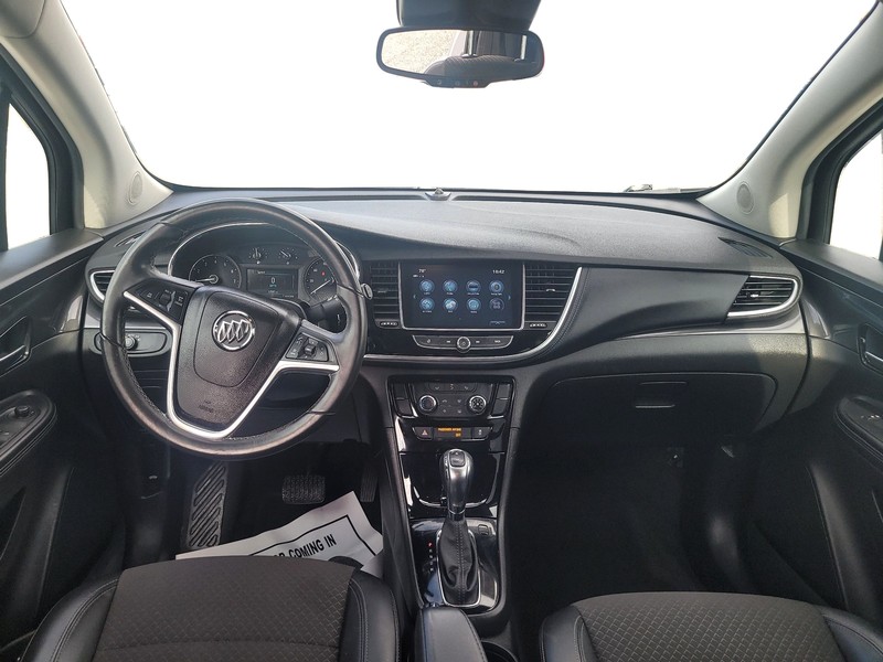 Buick Encore Vehicle Full-screen Gallery Image 16