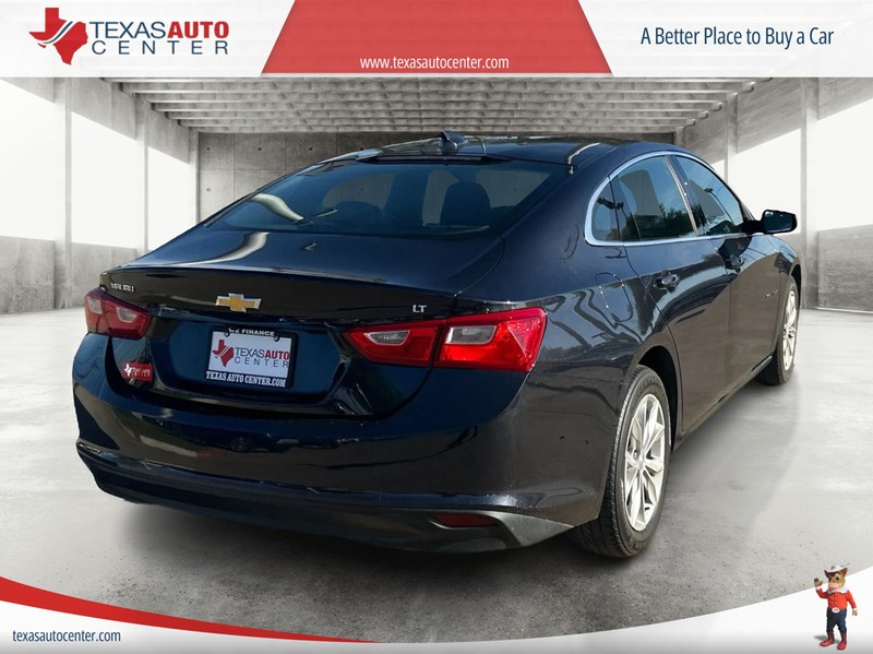 Chevrolet Malibu Vehicle Full-screen Gallery Image 07