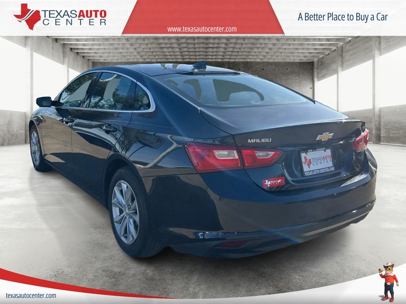 Chevrolet Malibu Vehicle Full-screen Gallery Image 08