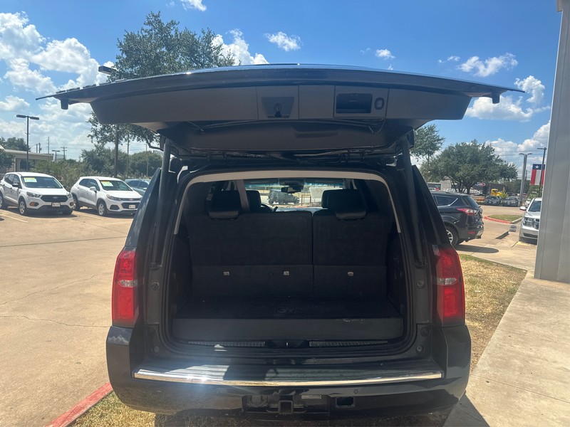 Chevrolet Tahoe Vehicle Full-screen Gallery Image 10