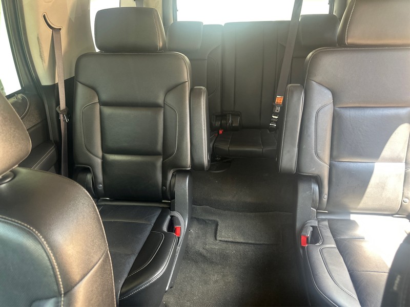 Chevrolet Tahoe Vehicle Full-screen Gallery Image 12
