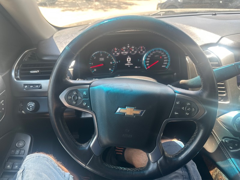 Chevrolet Tahoe Vehicle Full-screen Gallery Image 13