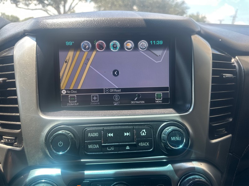 Chevrolet Tahoe Vehicle Full-screen Gallery Image 16