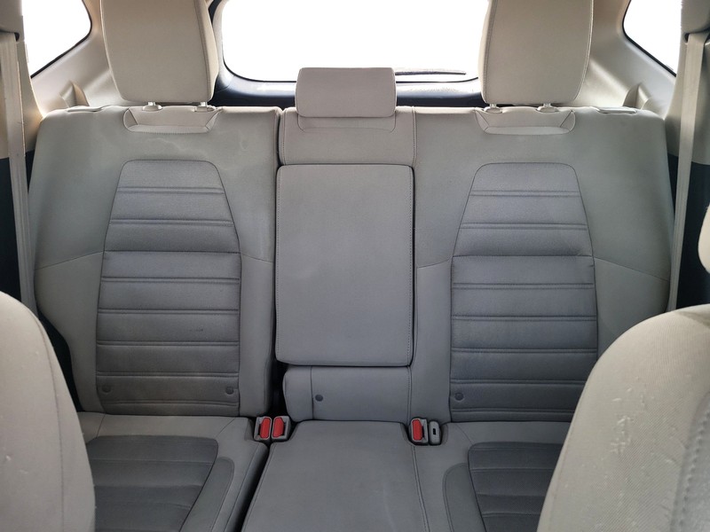 Honda CR-V Vehicle Full-screen Gallery Image 13