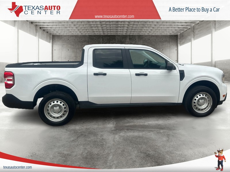 Ford Maverick Vehicle Full-screen Gallery Image 04