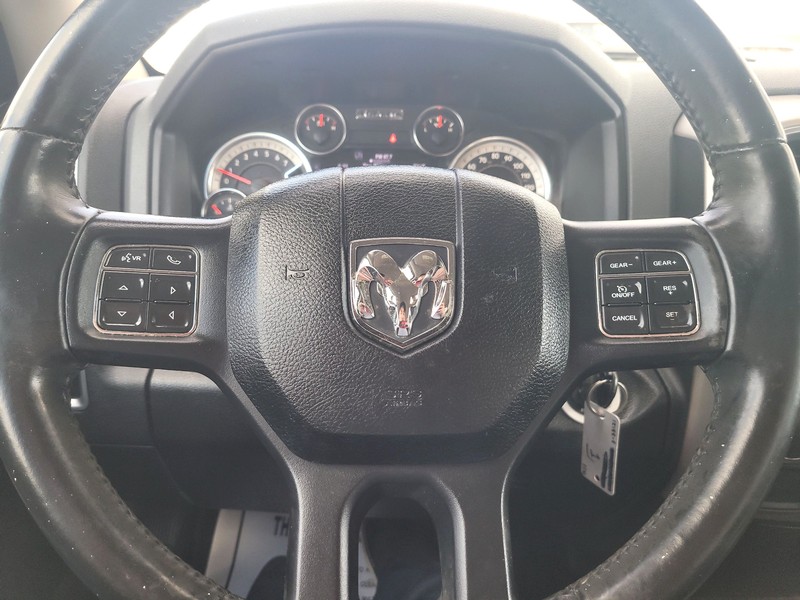 Ram 1500 Vehicle Full-screen Gallery Image 13