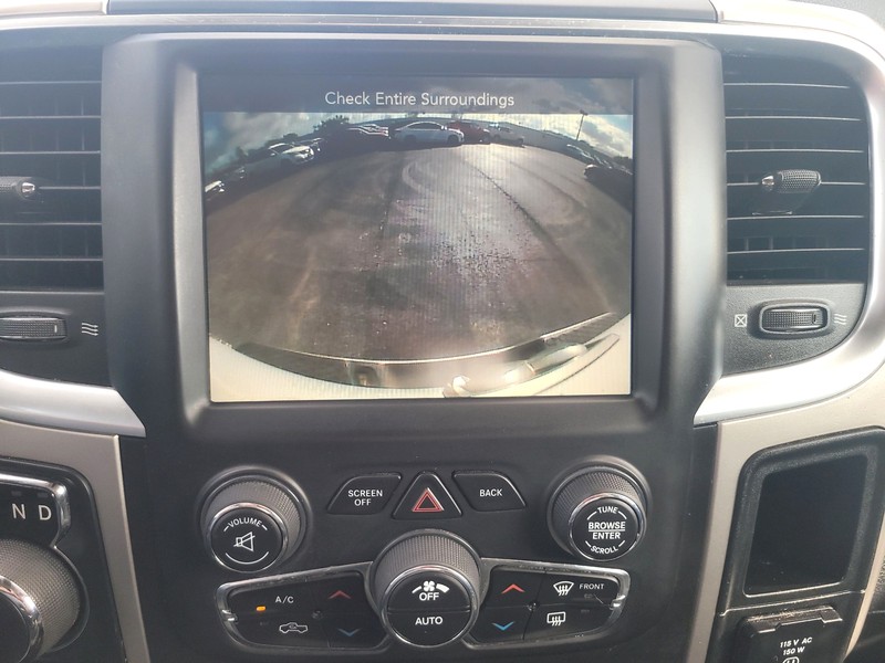 Ram 1500 Vehicle Full-screen Gallery Image 16