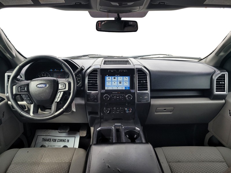 Ford F-150 Vehicle Full-screen Gallery Image 15