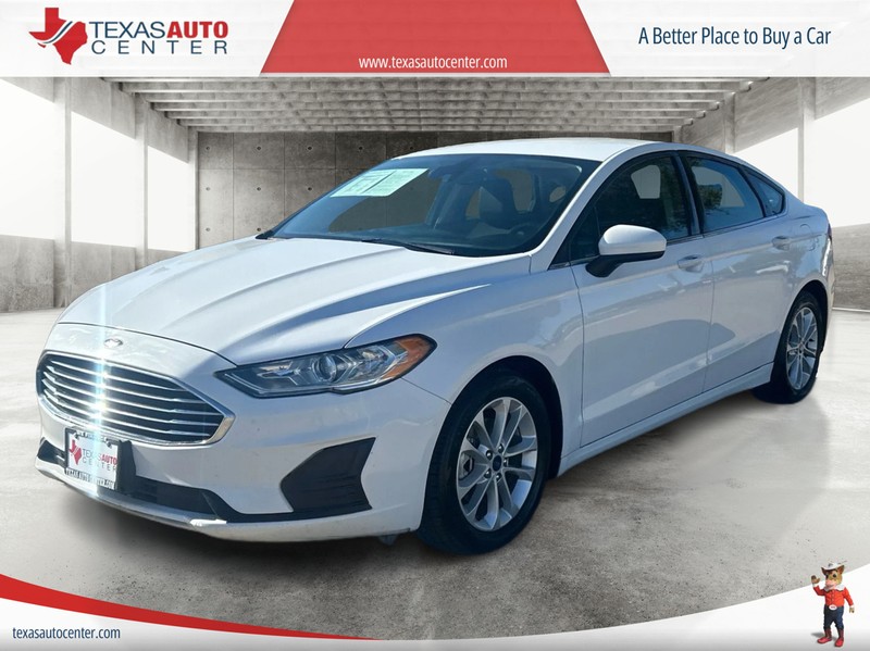 Ford Fusion Vehicle Full-screen Gallery Image 2