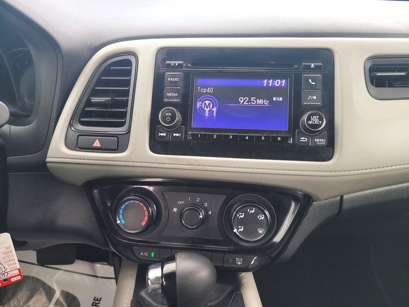 Honda HR-V Vehicle Full-screen Gallery Image 12