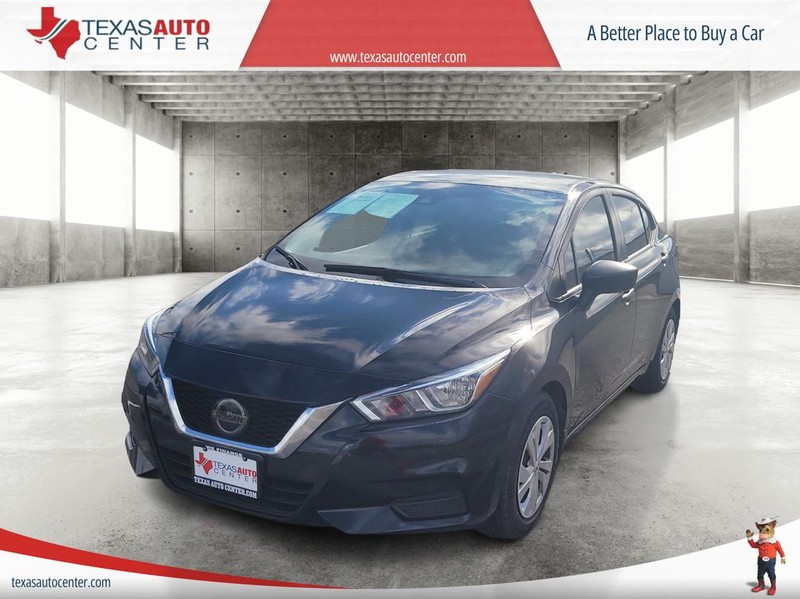 Nissan Versa Sedan Vehicle Full-screen Gallery Image 2