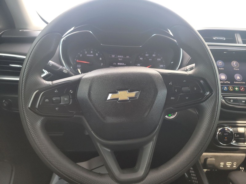 Chevrolet Trailblazer Vehicle Full-screen Gallery Image 6