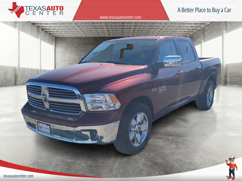 Ram 1500 Classic Vehicle Full-screen Gallery Image 2