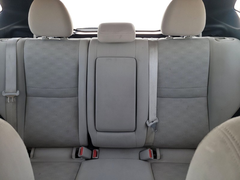 Nissan Rogue Sport Vehicle Full-screen Gallery Image 13