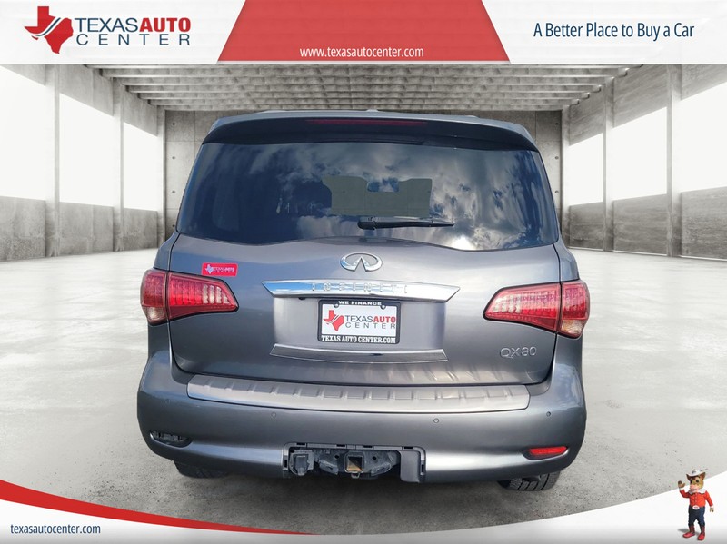 INFINITI QX80 Vehicle Full-screen Gallery Image 6
