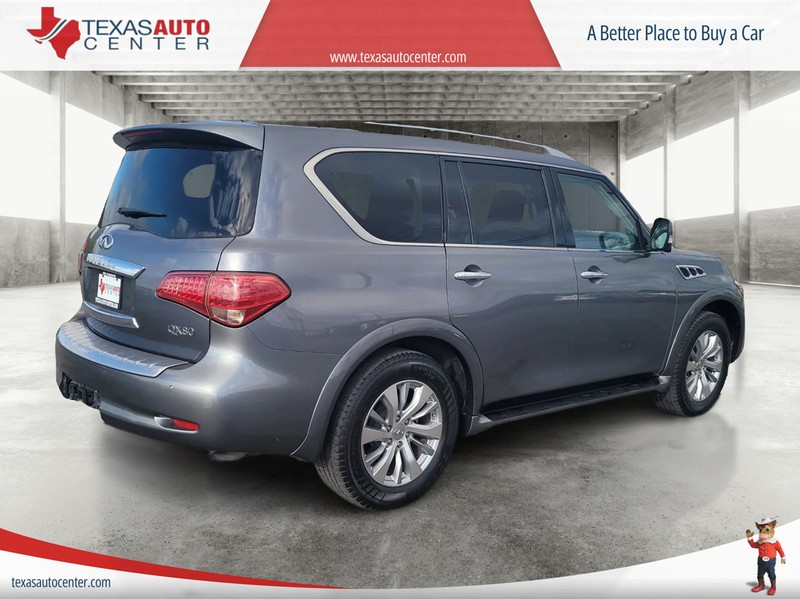 INFINITI QX80 Vehicle Full-screen Gallery Image 7