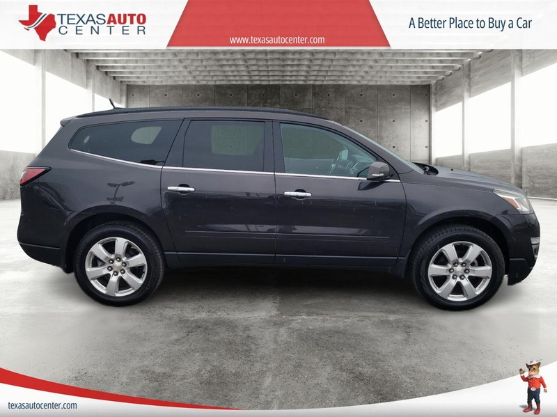 Chevrolet Traverse Vehicle Full-screen Gallery Image 4