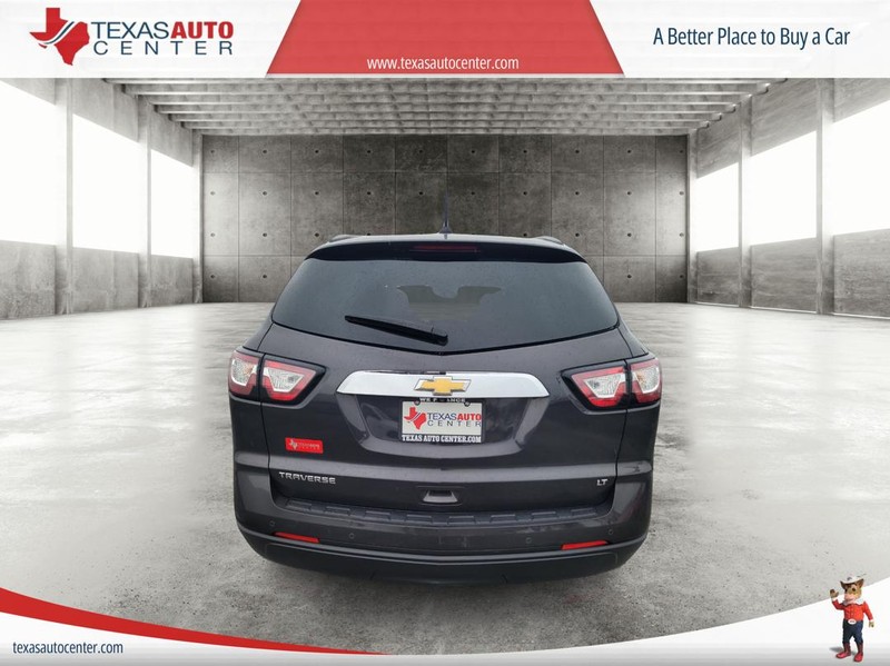 Chevrolet Traverse Vehicle Full-screen Gallery Image 6