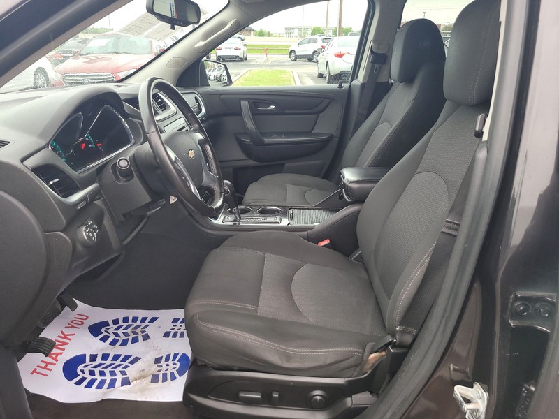 Chevrolet Traverse Vehicle Full-screen Gallery Image 9