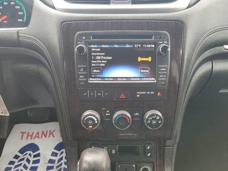 Chevrolet Traverse Vehicle Full-screen Gallery Image 12