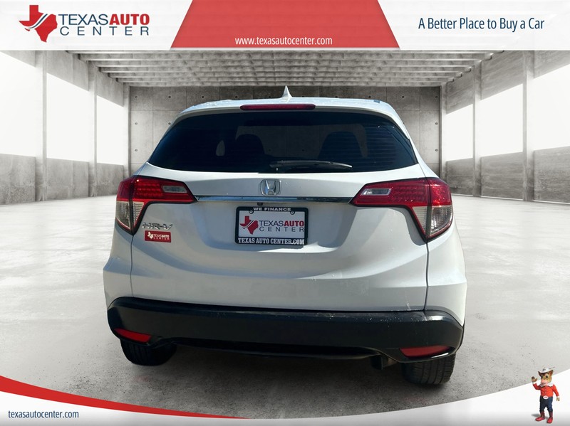 Honda HR-V Vehicle Full-screen Gallery Image 6