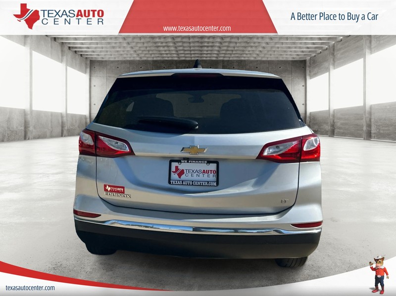 Chevrolet Equinox Vehicle Full-screen Gallery Image 6