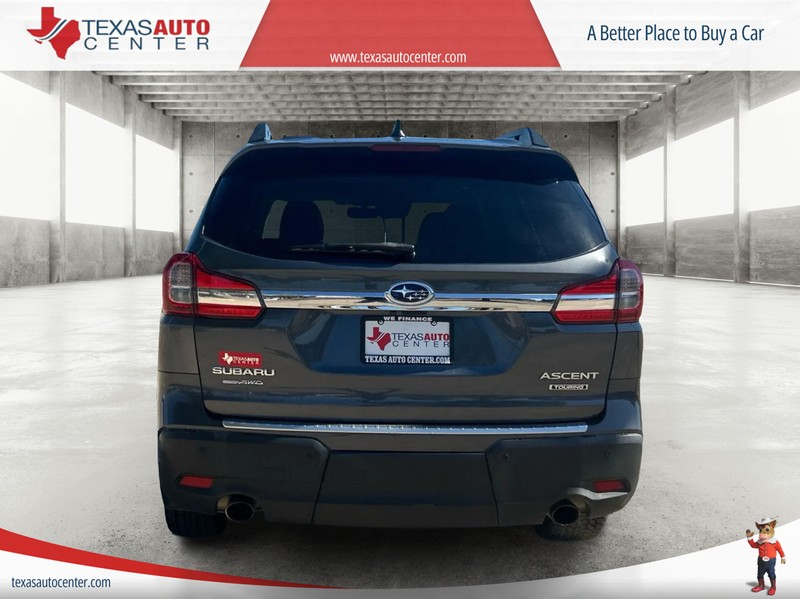 Subaru Ascent Vehicle Full-screen Gallery Image 6
