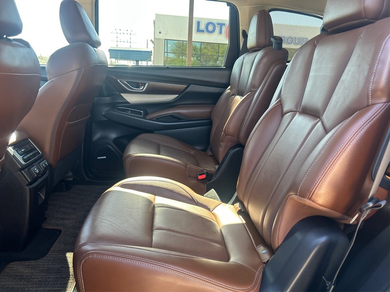 Subaru Ascent Vehicle Full-screen Gallery Image 10
