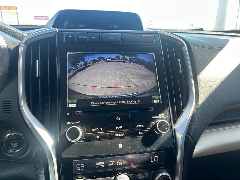 Subaru Ascent Vehicle Full-screen Gallery Image 17