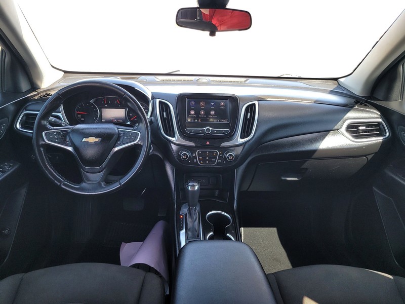 Chevrolet Equinox Vehicle Full-screen Gallery Image 16