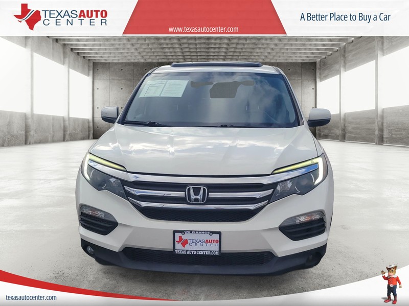 Honda Pilot Vehicle Full-screen Gallery Image 3