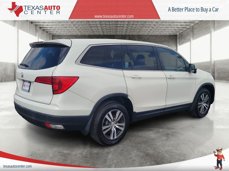 Honda Pilot Vehicle Full-screen Gallery Image 7
